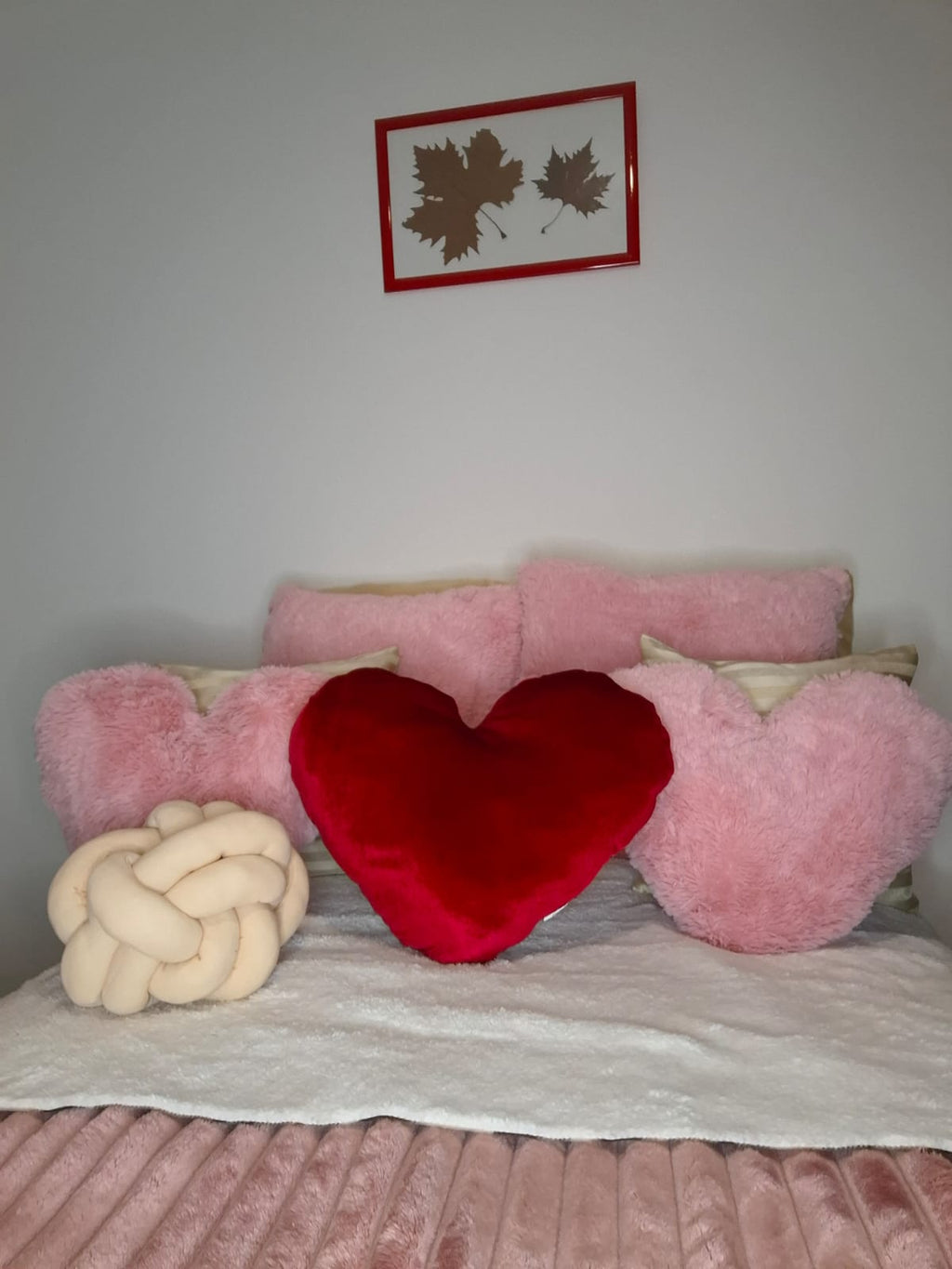Cojín Decorativo Corazón que Incluye Relleno como Regalo Ideal para uso en la Cama, Sofá o como Accesorio del Hogar